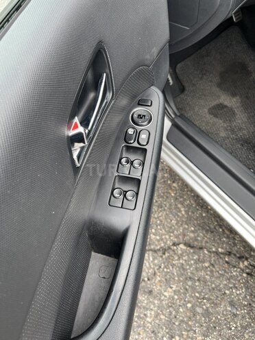 Hyundai i30 2010, 288,200 km - 1.6 l - Bakı