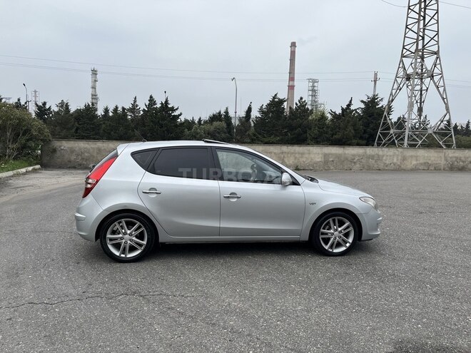 Hyundai i30 2010, 288,200 km - 1.6 l - Bakı