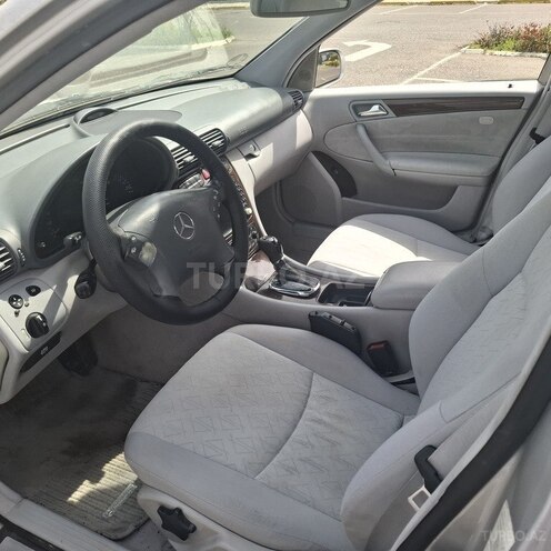 Mercedes C 270 2001, 460,000 km - 2.7 l - Bakı