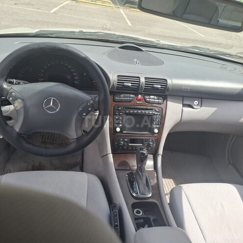 Mercedes C 270 2001, 460,000 km - 2.7 l - Bakı