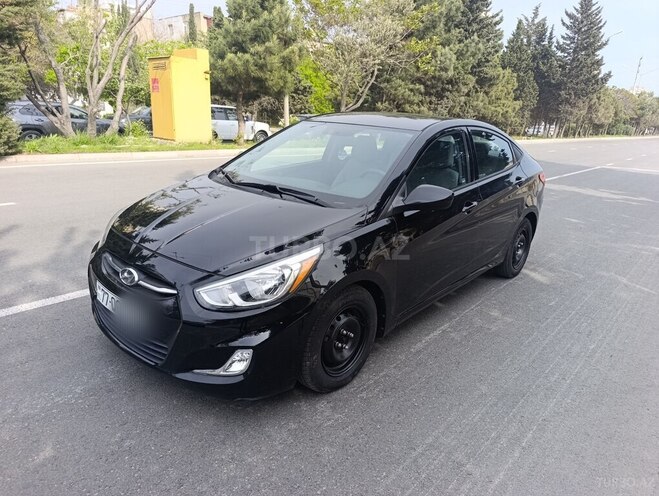 Hyundai Accent-3