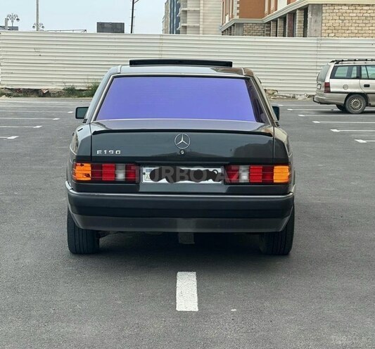 Mercedes 190 1991, 487,352 km - 2.0 л - Sumqayıt