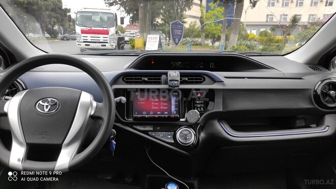 Toyota Aqua 2018, 167,000 km - 1.5 l - Bakı