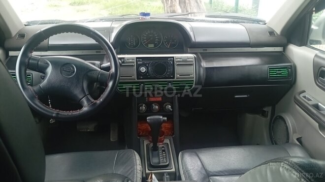 Nissan X-Trail 2001, 325,000 km - 2.0 l - Laçın