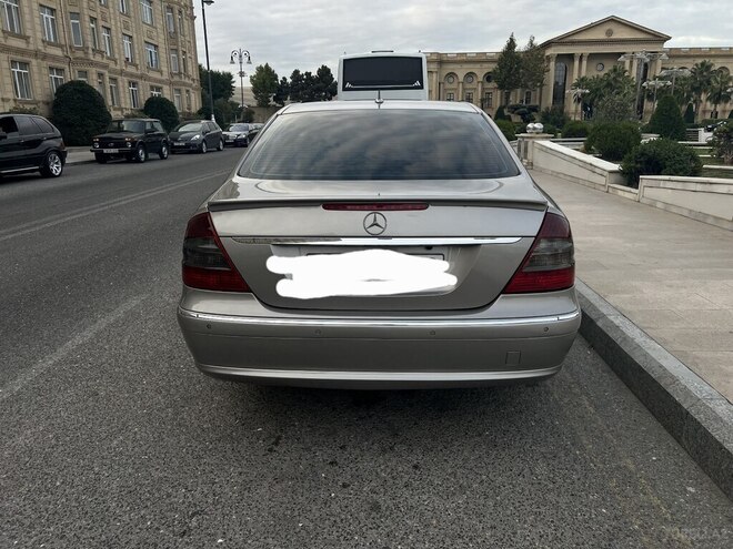 Mercedes E 220 d 2006, 355,000 km - 2.2 l - Bakı