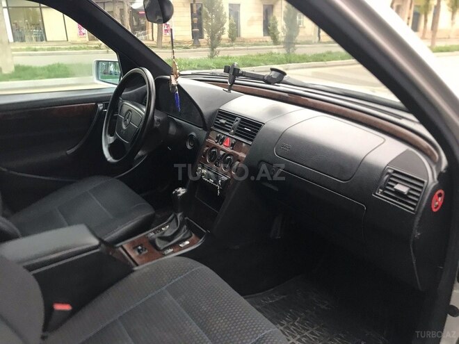 Mercedes C 200 1997, 697,000 km - 2.0 l - Gəncə