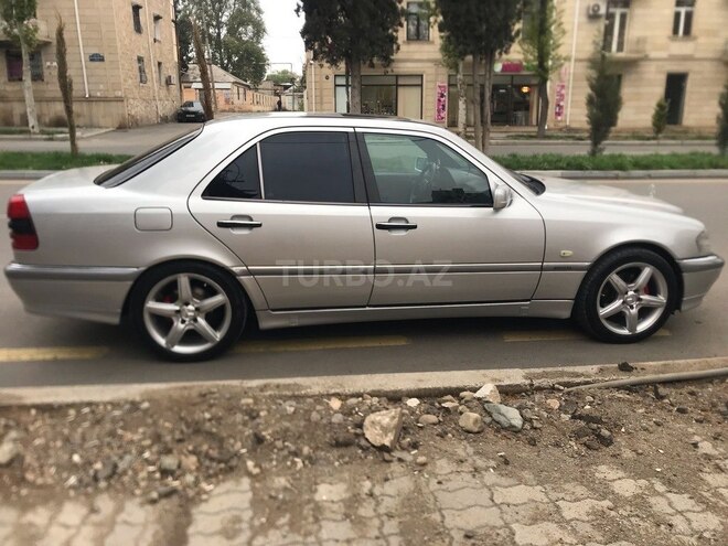 Mercedes C 200 1997, 697,000 km - 2.0 l - Gəncə