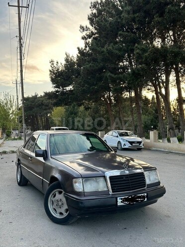 Mercedes E 200 1992, 453,235 km - 2.0 l - Xırdalan