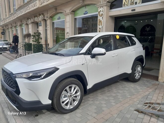 Toyota Corolla Cross 2025, 0 km - 2.0 л - Bakı