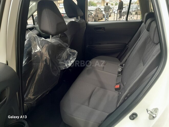 Toyota Corolla Cross 2025, 0 km - 2.0 л - Bakı