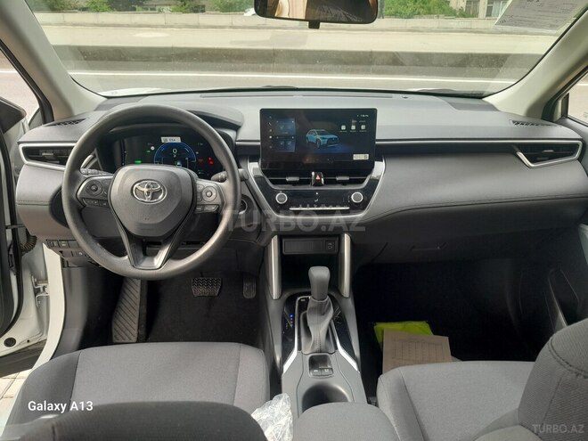Toyota Corolla Cross 2025, 0 km - 2.0 л - Bakı
