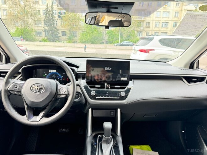 Toyota Corolla Cross 2025, 0 km - 2.0 л - Bakı