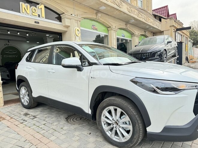 Toyota Corolla Cross 2025, 0 km - 2.0 л - Bakı