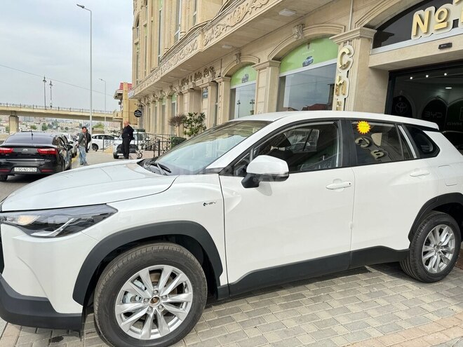 Toyota Corolla Cross 2025, 0 km - 2.0 л - Bakı