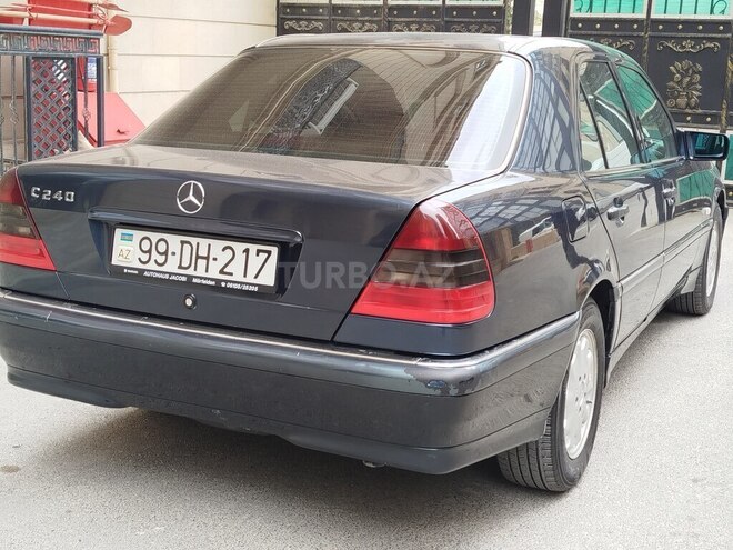 Mercedes C 240 1999, 215,000 km - 2.4 l - Bakı