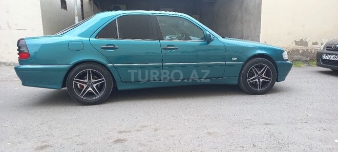 Mercedes C 200 1997, 258,354 km - 2.0 l - Sabirabad