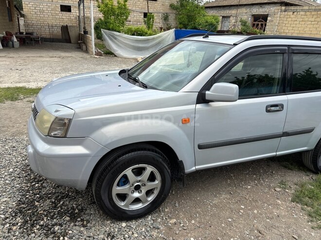 Nissan X-Trail 2002, 200,000 km - 2.0 l - Bakı