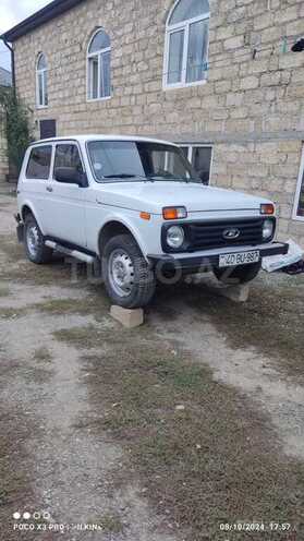 LADA (VAZ) Niva 2000, 500,000 km - 1.7 l - Quba