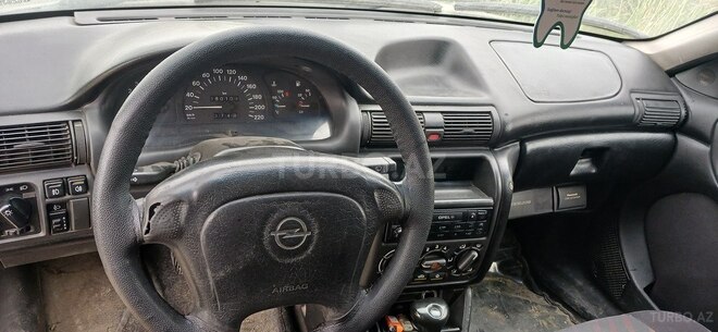Opel Astra 1997, 560,078 km - 1.8 l - Bakı