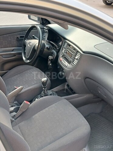 Kia Rio 2008, 242,365 km - 1.5 л - Bakı