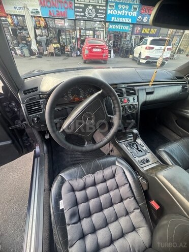 Mercedes E 240 1998, 475,000 km - 2.4 l - Bakı