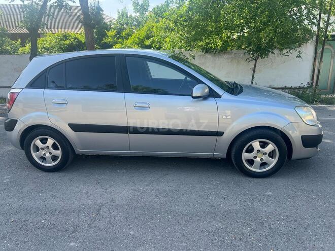 Kia Rio 2007, 228,000 km - 1.4 l - Zərdab