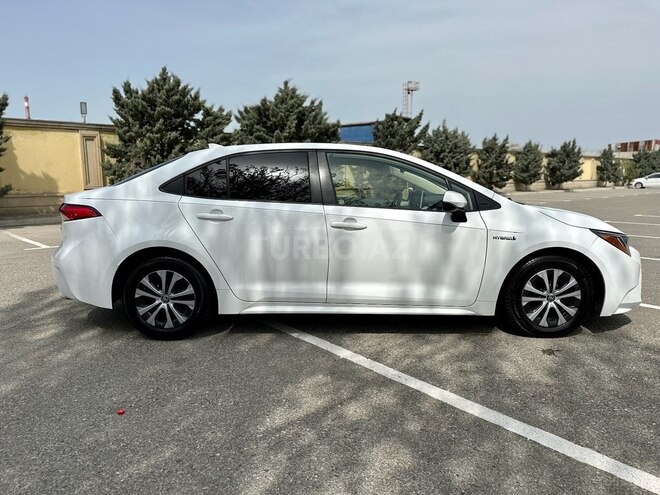 Toyota Corolla 2019, 132,000 km - 1.8 l - Bakı
