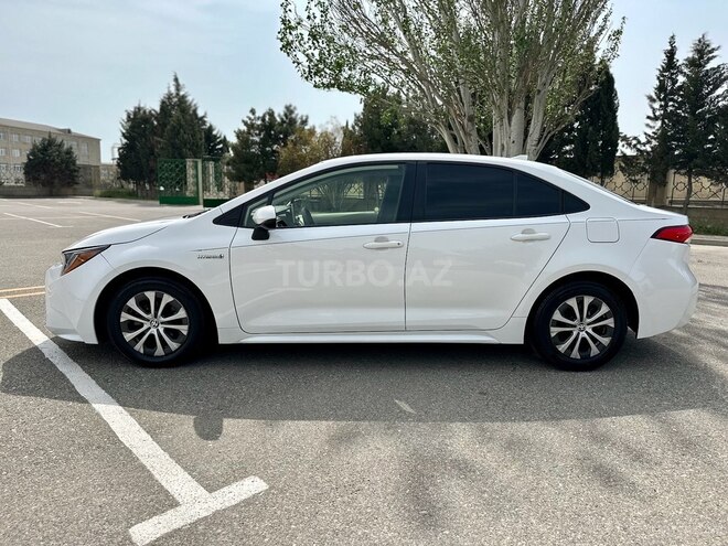 Toyota Corolla 2019, 132,000 km - 1.8 l - Bakı