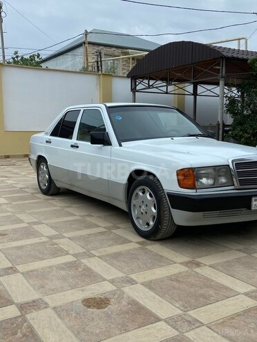 Mercedes 190 1988, 380,000 km - 2.5 l - Bakı