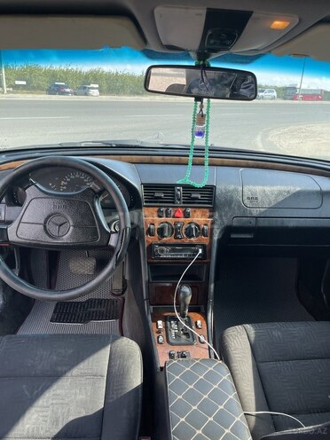 Mercedes C 180 1997, 300,000 km - 1.8 l - Bakı