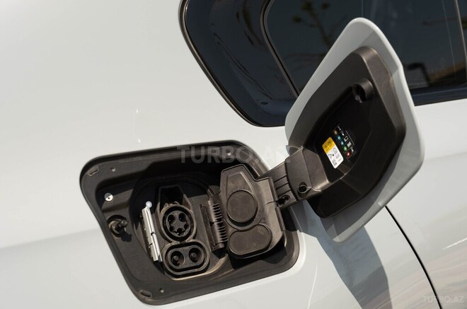 BMW i7 2023, 16,000 km - 0.0 l - Bakı
