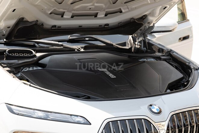 BMW i7 2023, 16,000 km - 0.0 l - Bakı