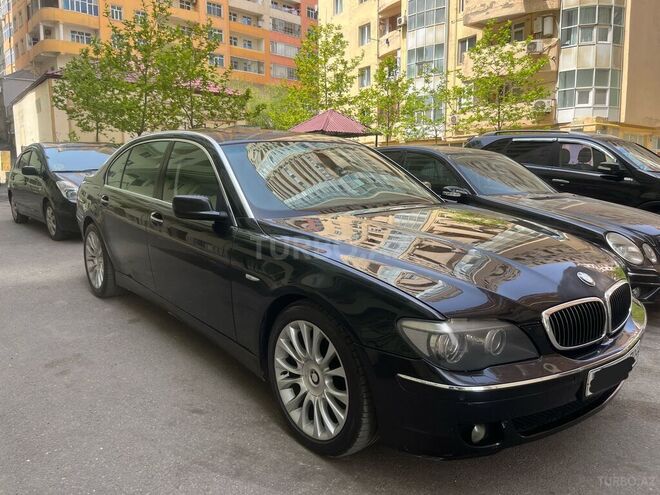 BMW 740 2005, 215,000 km - 4.0 l - Bakı