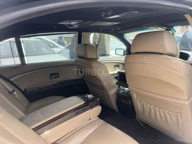 BMW 740 2005, 215,000 km - 4.0 l - Bakı