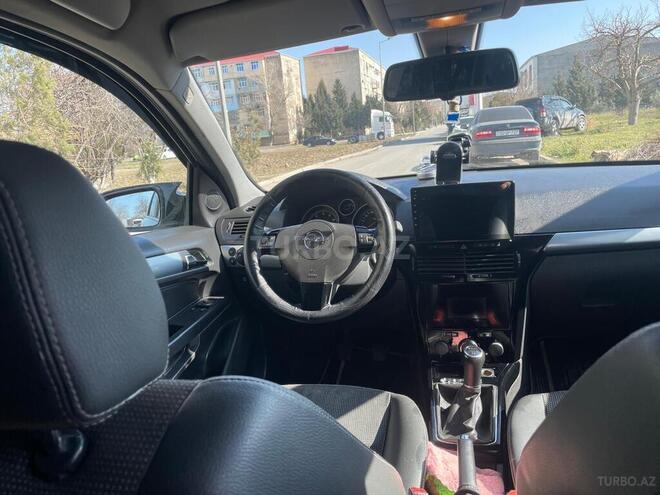 Opel Astra 2009, 234,000 km - 1.8 l - Sumqayıt