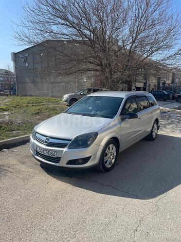 Opel Astra 2009, 234,000 km - 1.8 l - Sumqayıt