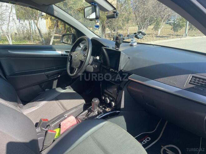 Opel Astra 2009, 234,000 km - 1.8 l - Sumqayıt