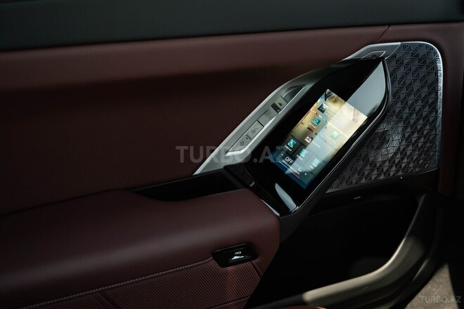 BMW i7 2023, 16,000 km - 0.0 l - Bakı