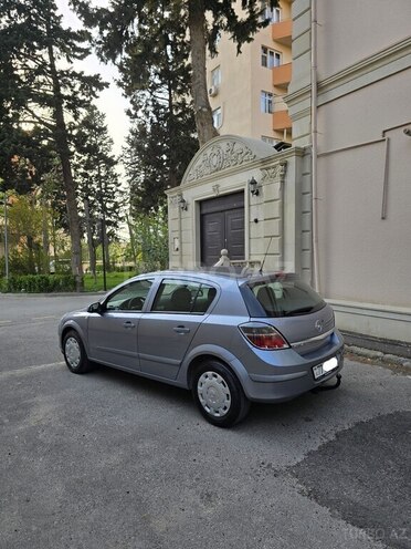 Opel Astra 2009, 250,000 km - 1.4 l - Bakı