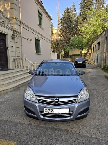 Opel Astra 2009, 250,000 km - 1.4 l - Bakı