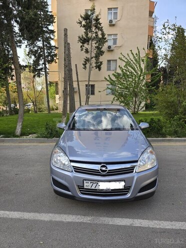 Opel Astra 2009, 250,000 km - 1.4 l - Bakı