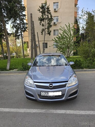 Opel Astra 2009, 250,000 km - 1.4 l - Bakı