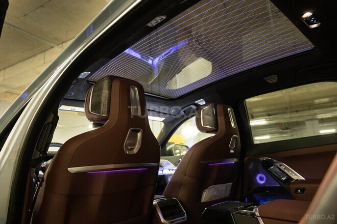 BMW i7 2023, 16,000 km - 0.0 l - Bakı
