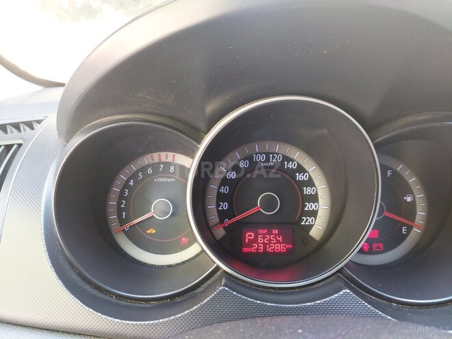 Kia Cerato 2011, 231,286 km - 1.6 l - Sumqayıt