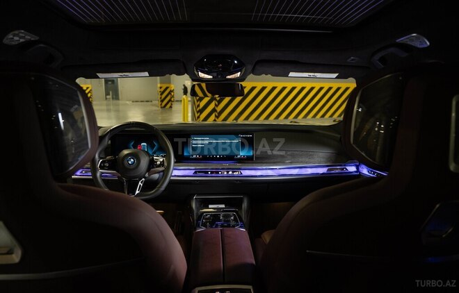BMW i7 2023, 16,000 km - 0.0 l - Bakı