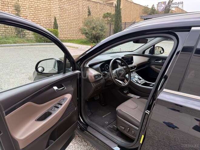 Hyundai Santa Fe-12