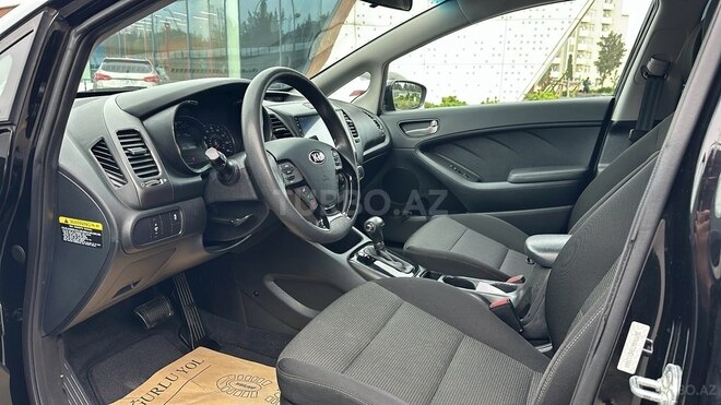 Kia Cerato 2017, 128,000 km - 2.0 l - Bakı