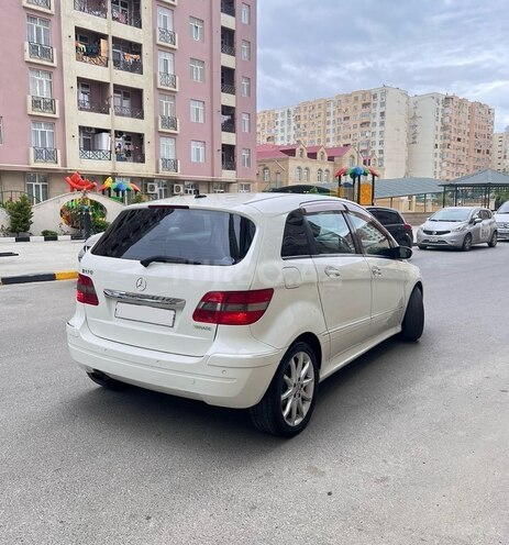 Mercedes B 170 2007, 145,000 km - 1.7 л - Bakı