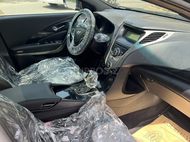 Hyundai Grandeur 2012, 180,000 km - 2.4 л - Bakı