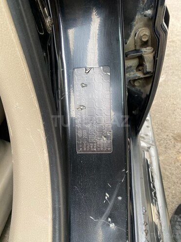 Kia Sorento 2003, 414,728 km - 2.5 l - Tovuz